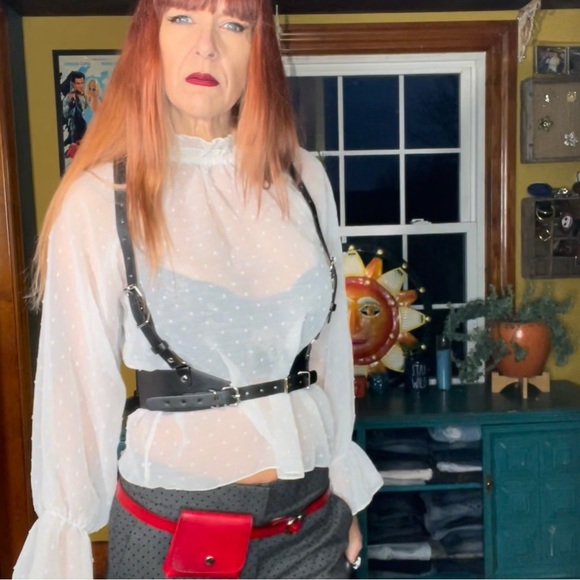 Belt with Small Detachable Walet - Picture 12 of 17